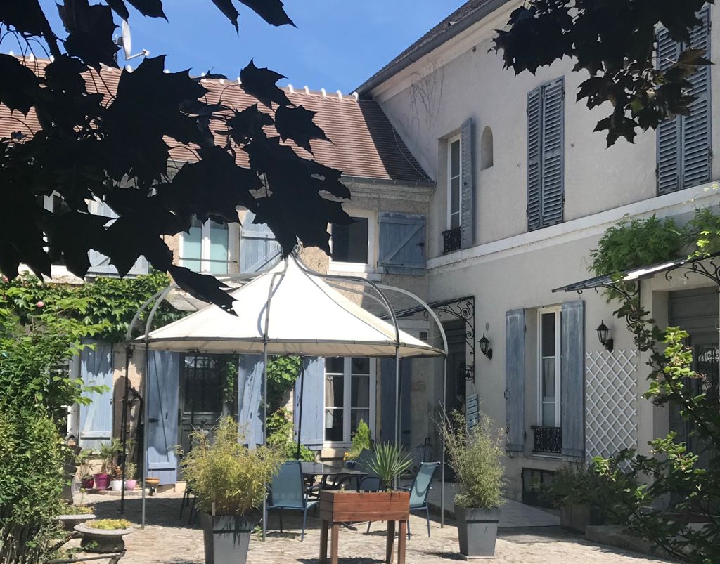 Homestay Plailly 265024