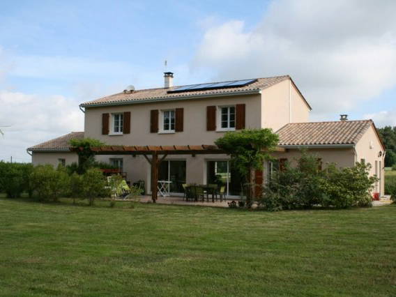 Bed And Breakfast Polignac 12022-1