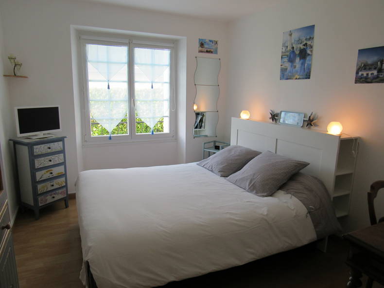 Bed And Breakfast Dirinon 64674-1