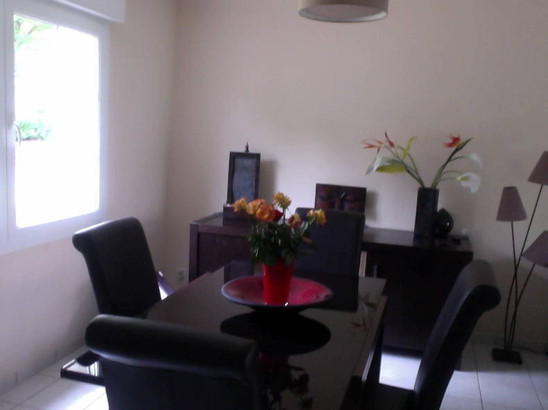 Quedarse En Casa Hubert-Folie 74645-3