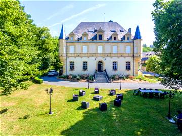 Roomlala | BED AND BREAKFAST AT THE CHATEAU CLOSE TO LASCAUX - MONTIGNAC