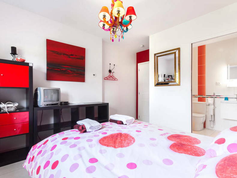 Habitaciones De Huéspedes Saint-Lyphard 94591-3