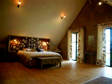 Roomlala | Bed And Breakfast "Between Vines And Castles"