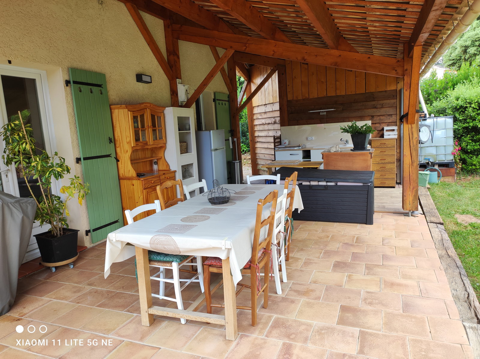 Gastenkamers Sillans-la-Cascade 656793