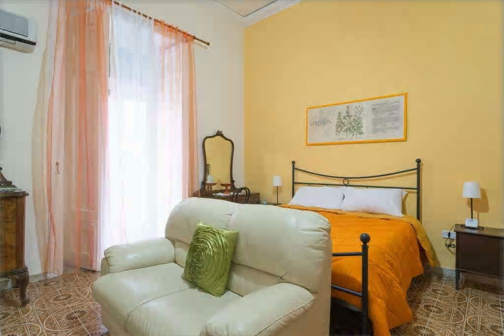 Habitaciones De Huéspedes Napoli 125109