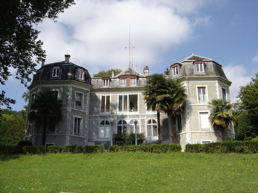 Quartos De Hóspedes Jurançon 181702