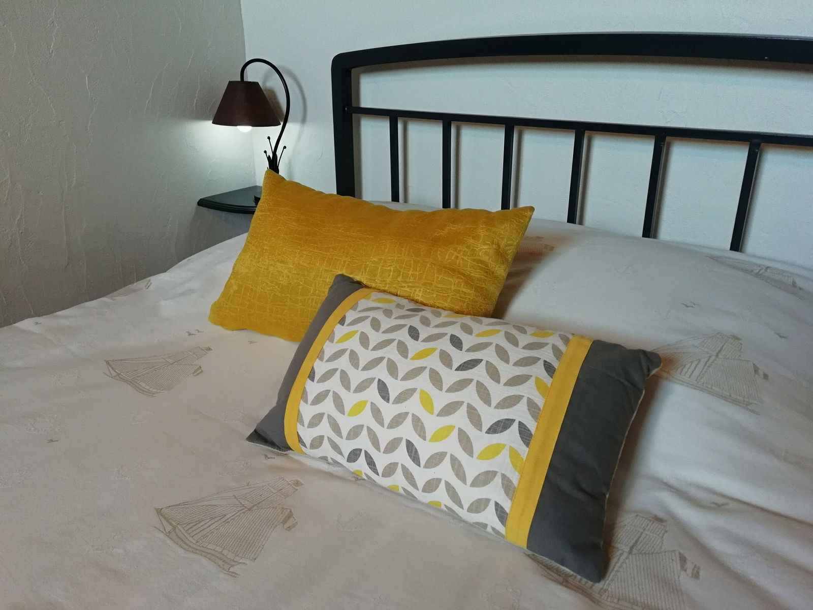 Homestay Saint-Prouant 28098