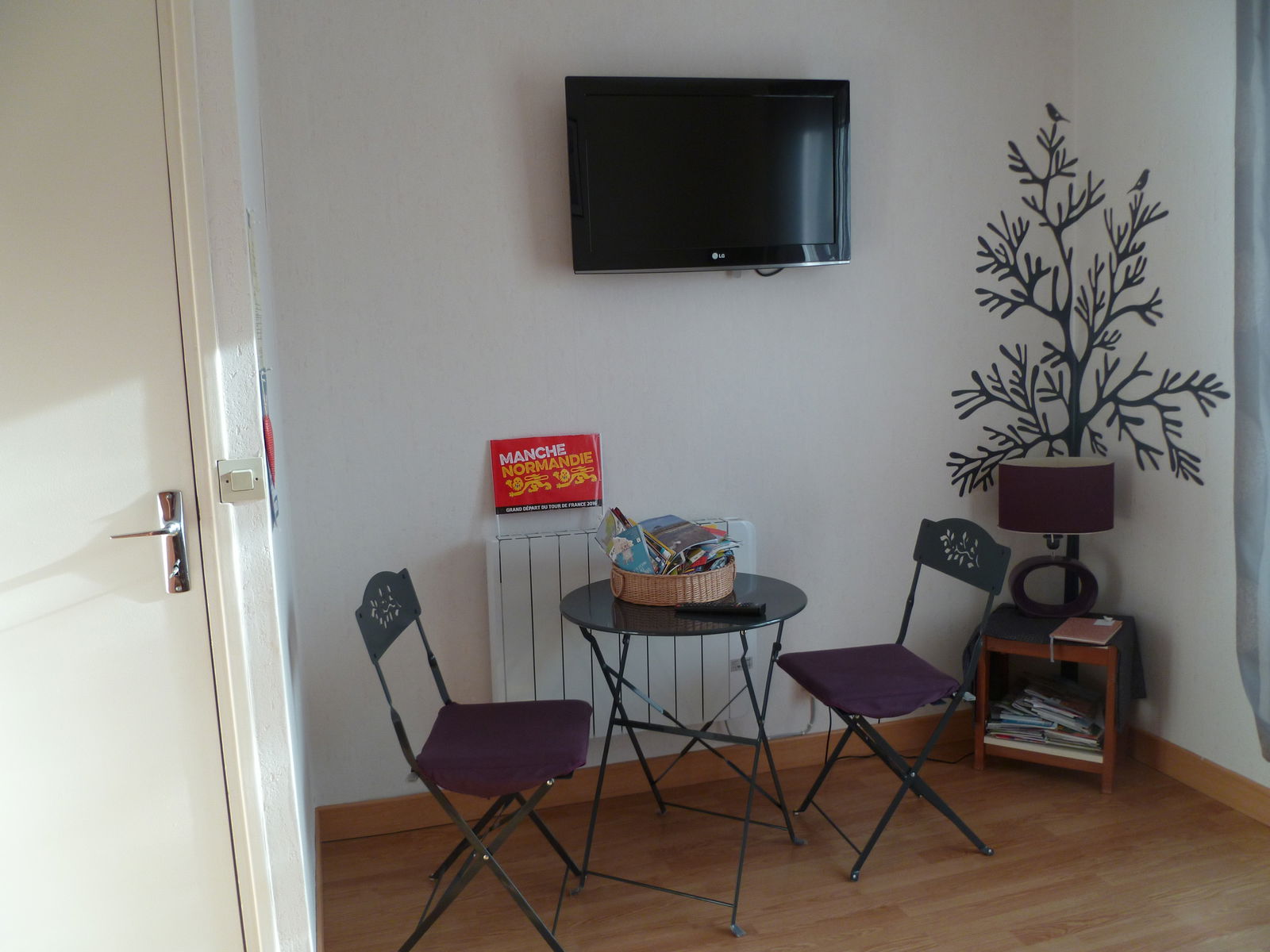 Entire Home Carantilly 53179