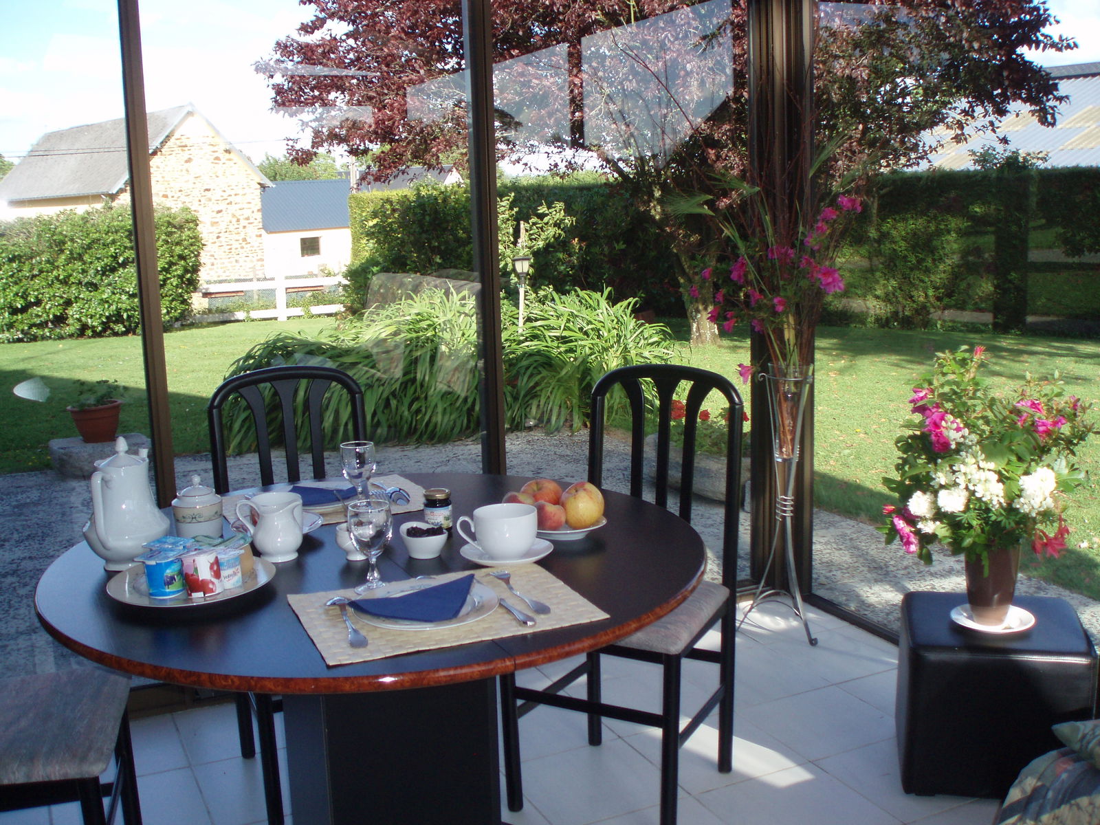 Entire Home Carantilly 53179