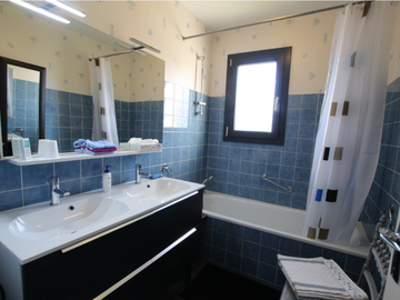 Logement Entier Carantilly 53179-11