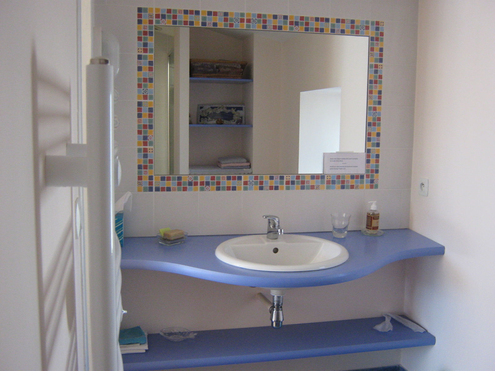 Bed And Breakfast Champdeniers-Saint-Denis 95044