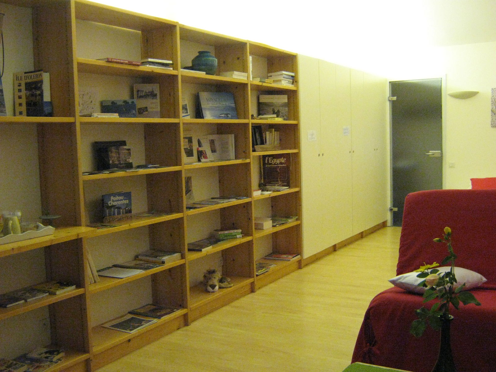 Bed And Breakfast Champdeniers-Saint-Denis 95044