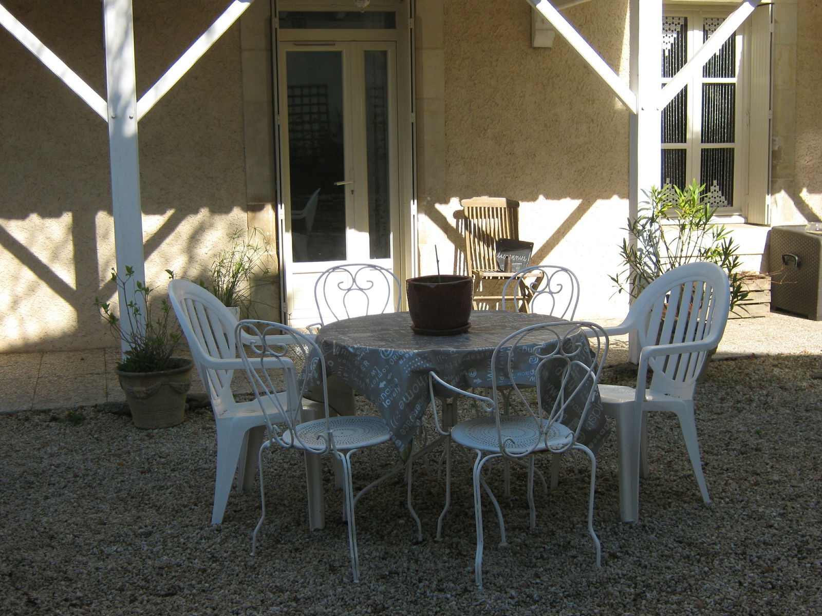 Bed And Breakfast Champdeniers-Saint-Denis 95044