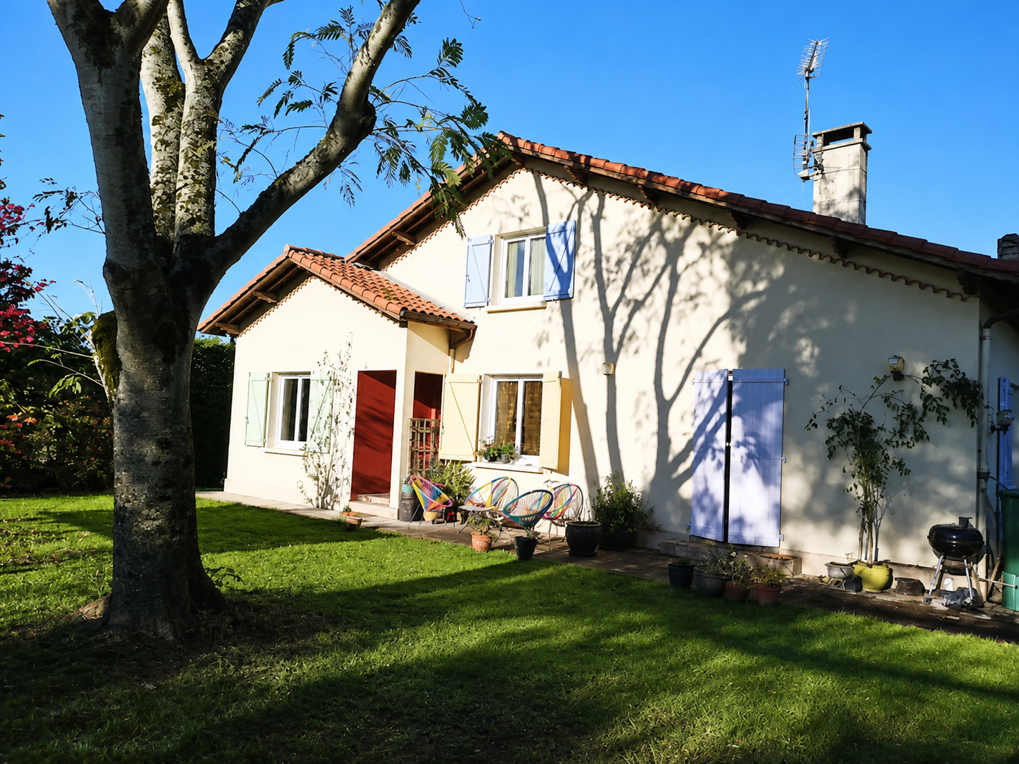 Colocación Eugénie-les-Bains 40226