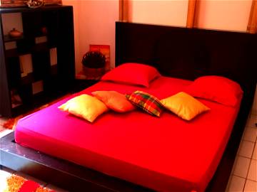 Roomlala | Bed And Breakfast Half Board At La Villa Du Bonheur