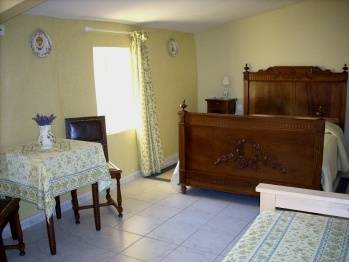 Roomlala | Bed And Breakfast Im Luberon