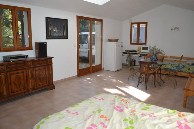 Gastenkamers Pertuis 35963