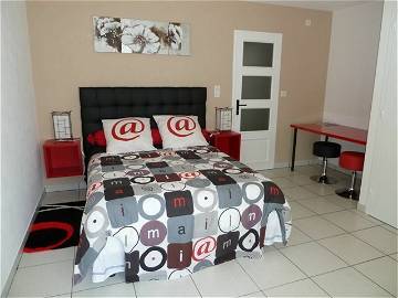 Room For Rent Monbazillac 52520