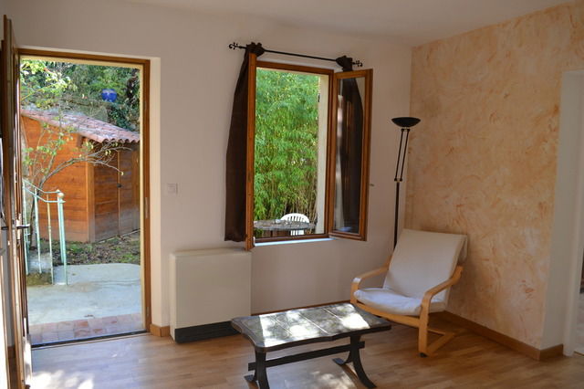 Bed And Breakfast Pertuis 35963