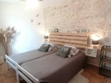 Chambre D'hôte Théziers 389605-13