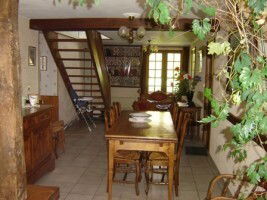 Bed And Breakfast Vessey 65950