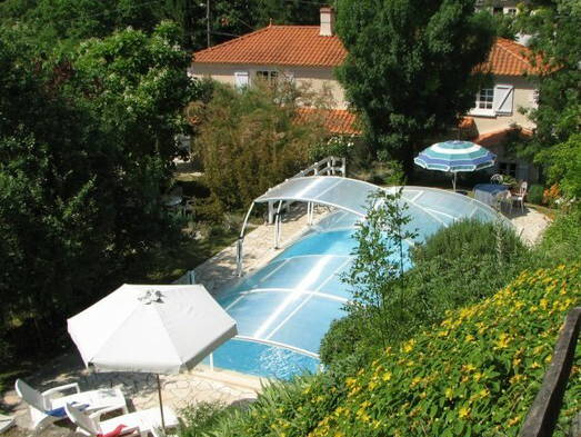 Habitaciones De Huéspedes Velluire 16450-2