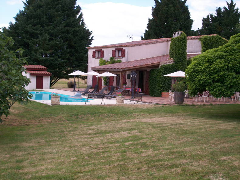 Bed And Breakfast Beaugas 168918-4