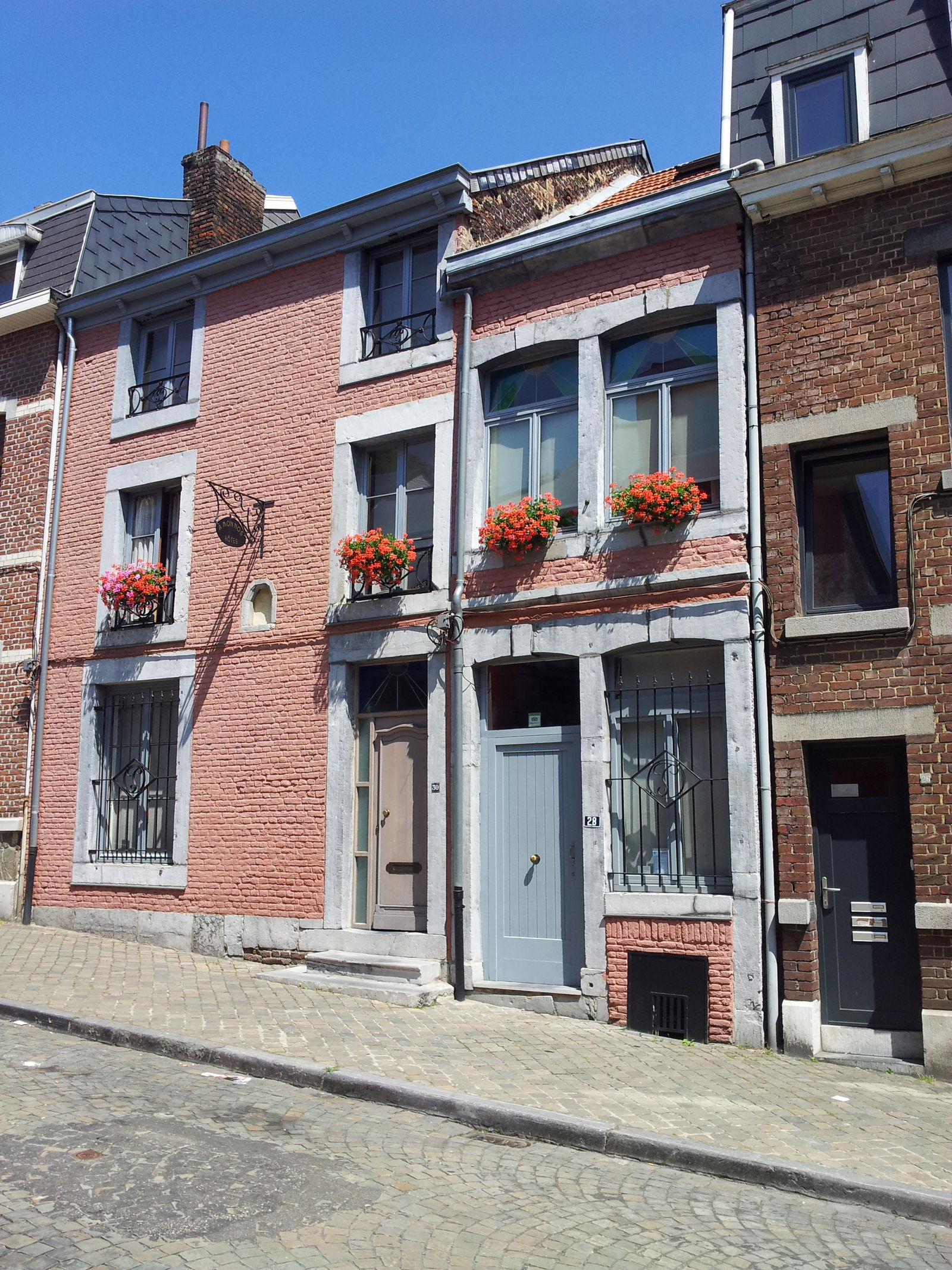 Quartos De Hóspedes Liège 67479