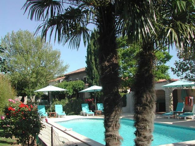 Bed And Breakfast Les Plans 22985