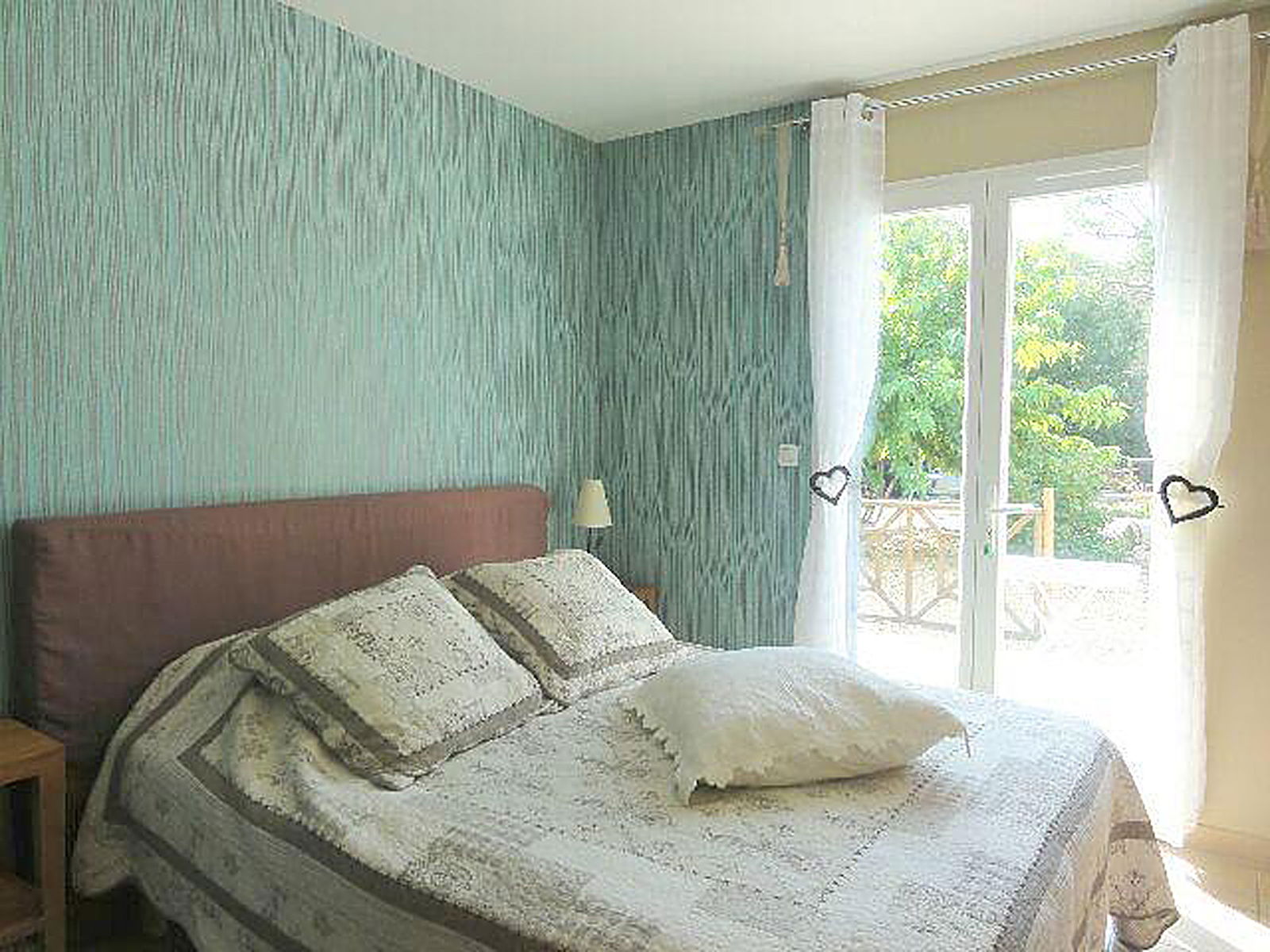 Bed And Breakfast Lorgues 145790