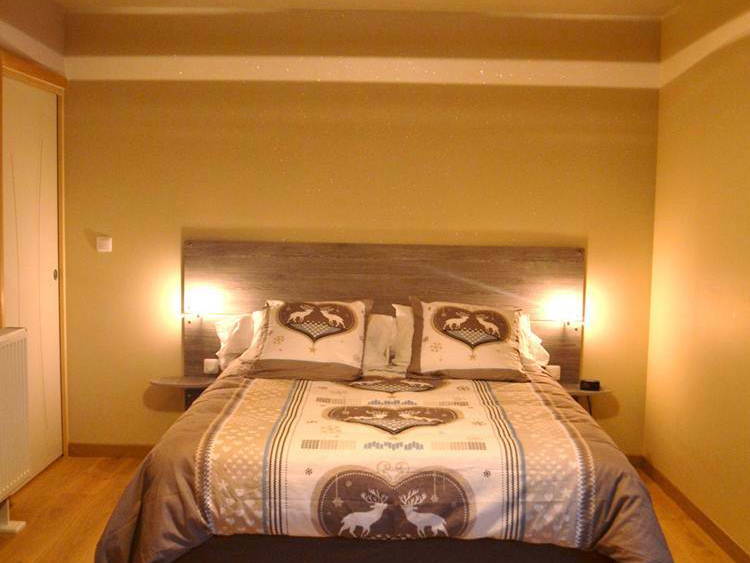 Quartos De Hóspedes Cierrey 127265-1