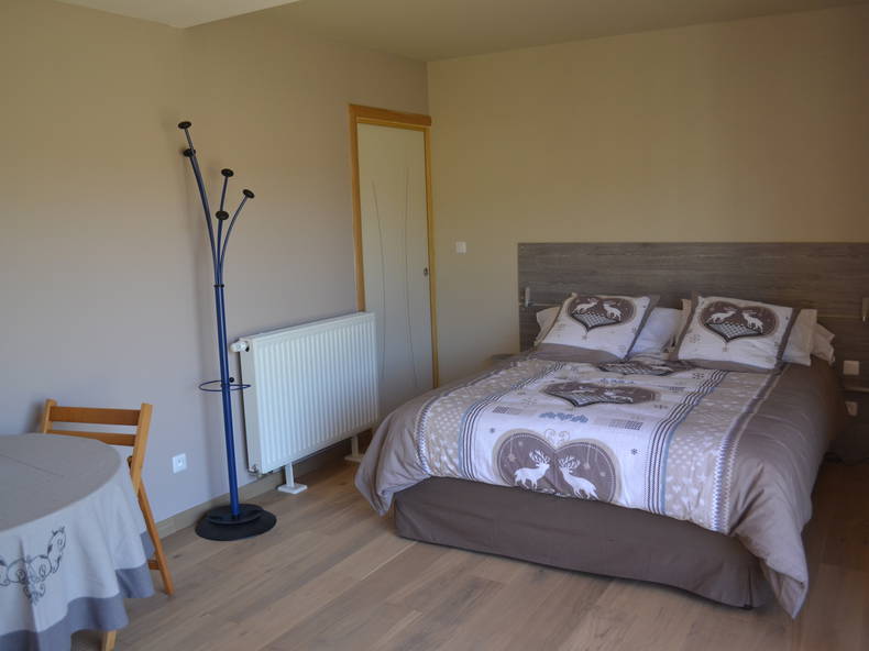 Quartos De Hóspedes Cierrey 127265-2