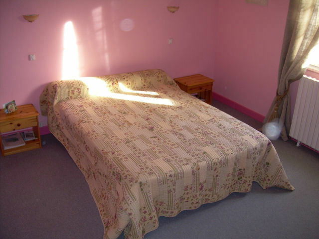 Vierashuoneet Ancourteville-sur-Héricourt 49940