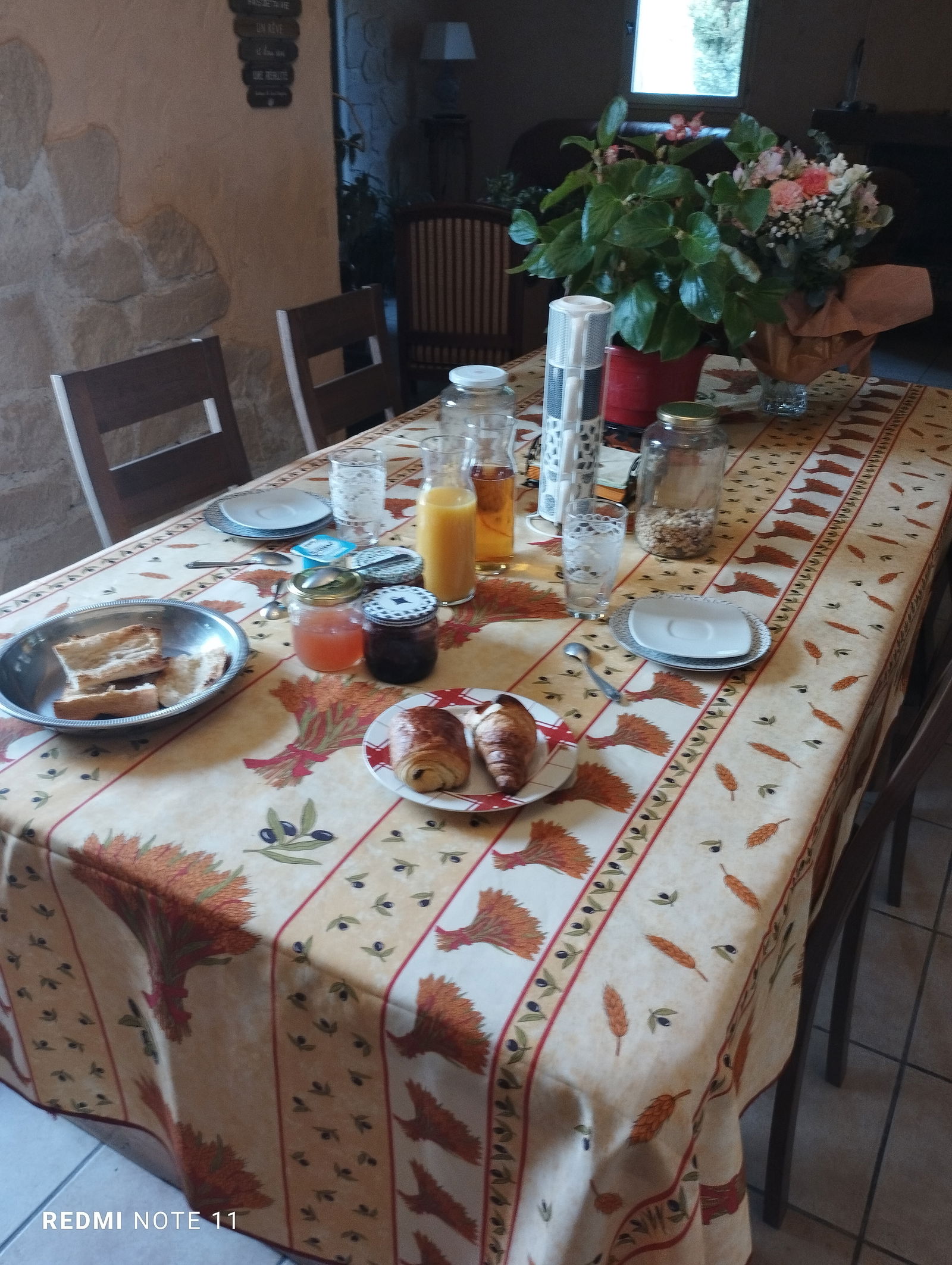 Gastenkamers La Tour-d'Aigues 421984