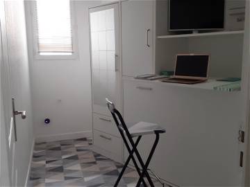 Room For Rent Bagnolet 148700-1