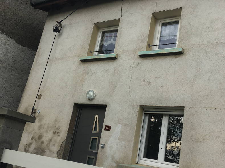 Kolokasie Boisset-Saint-Priest 248034-1