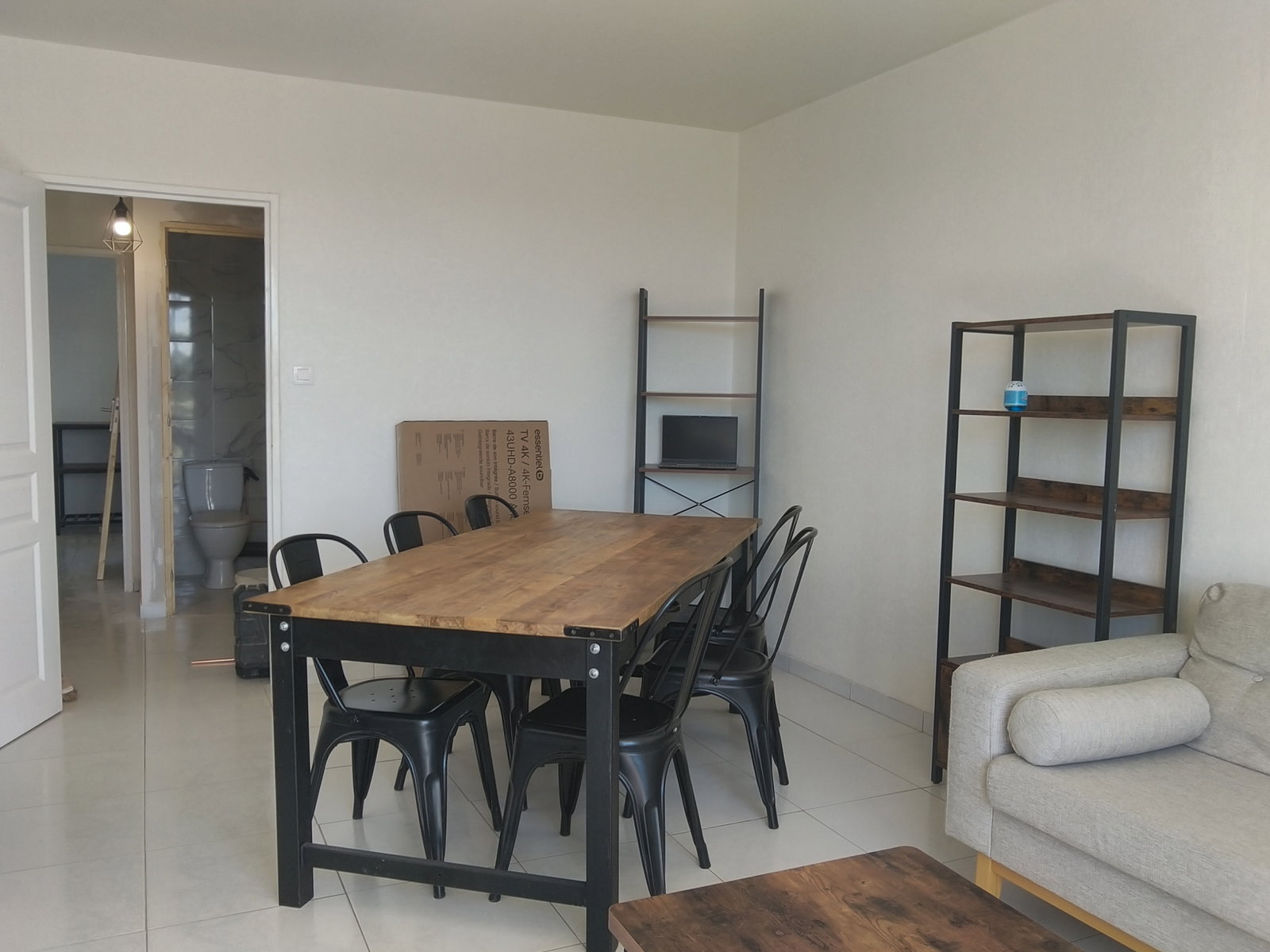 Colocation Tours 265513