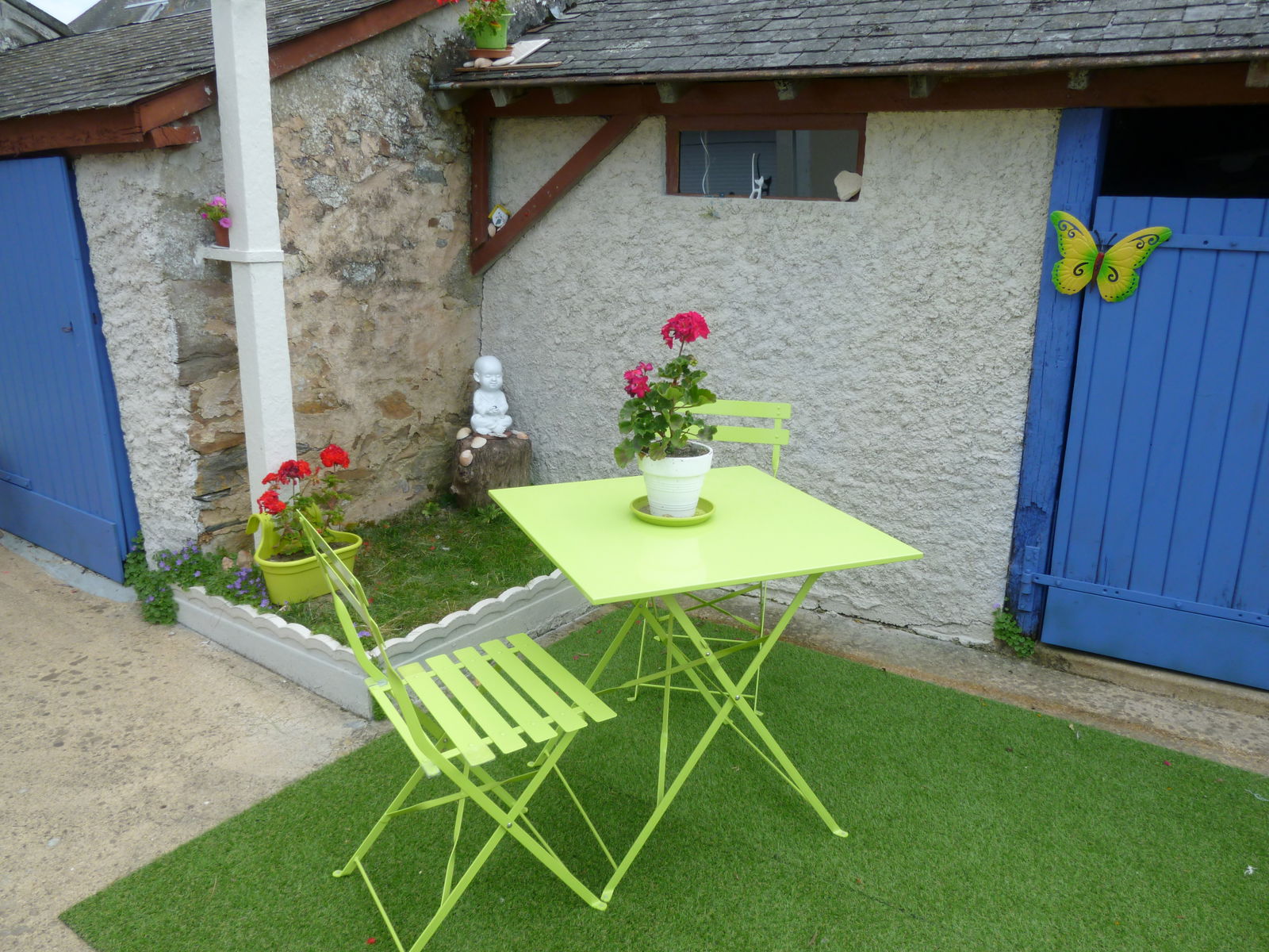 Homestay Mont-Saint-Jean 198159