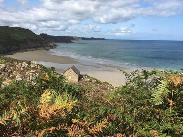 Unabhängiges Studio Pléhédel 128447