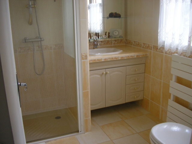 Oberoende Studio Le Luc 10758