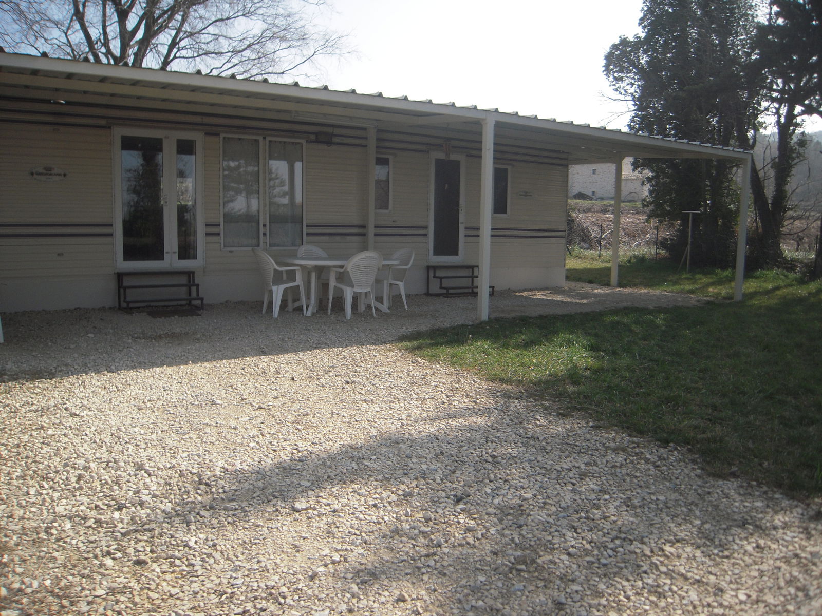 Hela Huset Mondragon 82133