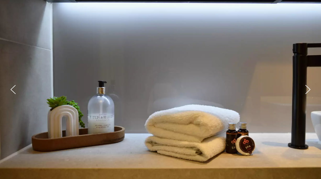Homestay Paris 669627