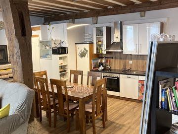 Gesamte Unterkunft zur Miete in La Neuveville - Foto 2 : Sonstige Räume-2