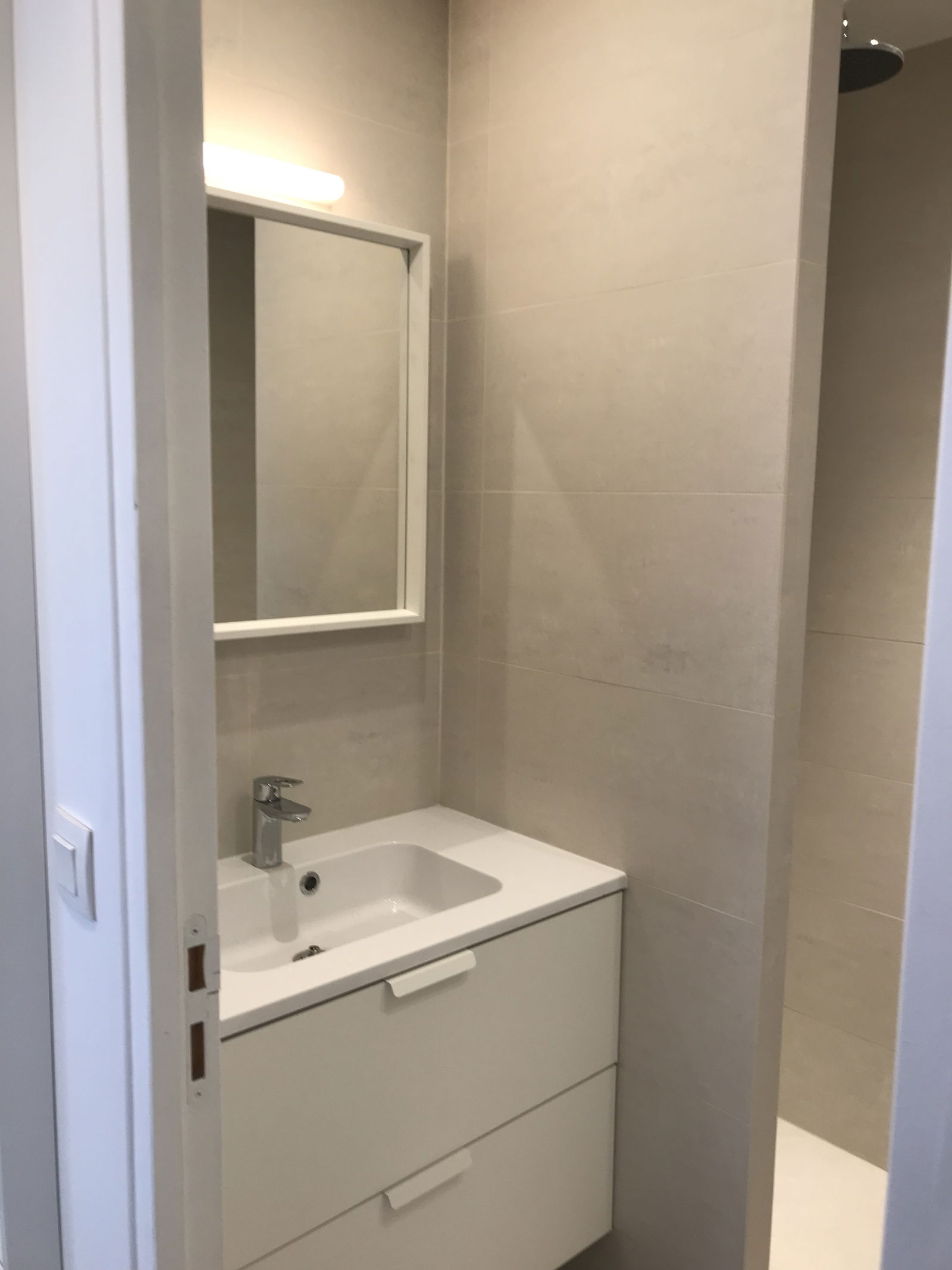 Oberoende Studio Pantin 225872