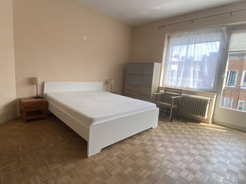 Logement entier à louer à Etterbeek - photo 1-1