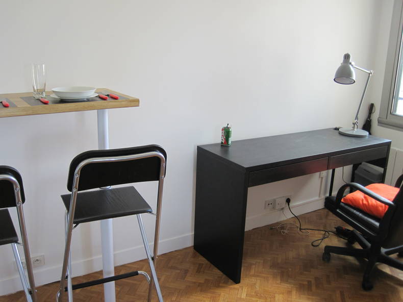 Quedarse En Casa Les Lilas 171188-5