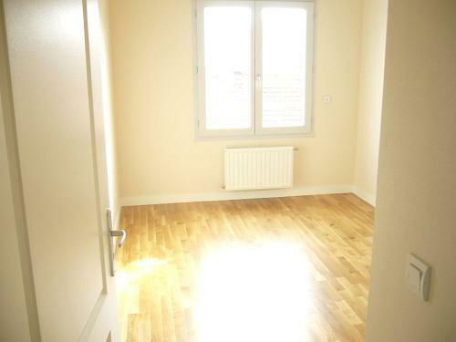 Colocação Villeurbanne 3863