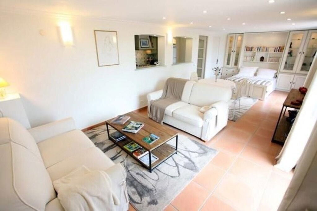 Tutta La Casa Saint-André-de-la-Roche 122870