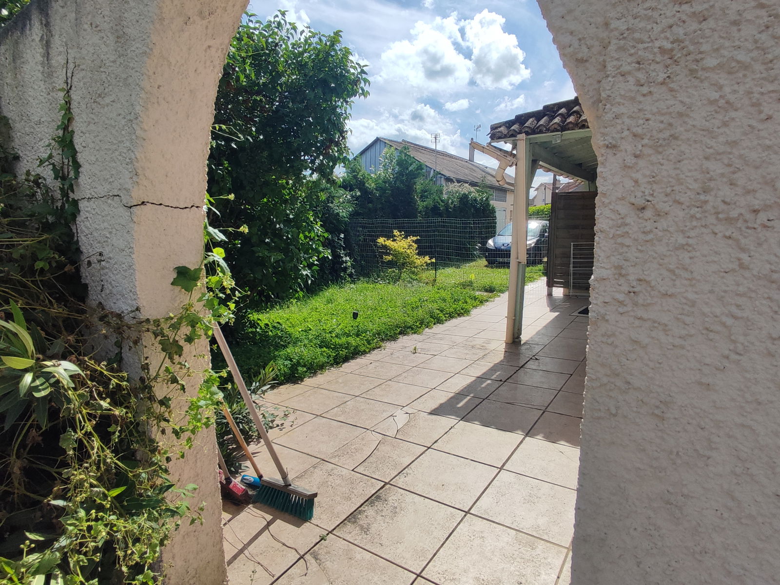 Collocazione Poitiers 423898