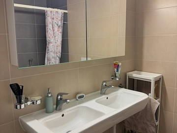 Homestay Rochefort 660109-7